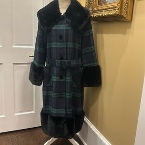 Antonio Melani black watch plaid winter coat with faux fur trim. Size 14.